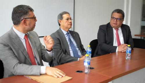 visita-CE-administrativos-1